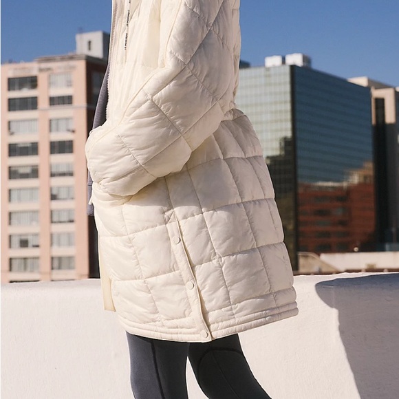 Free People Movement Patricia Packable Poncho Puffer- Size Large - Picture 2 of 7